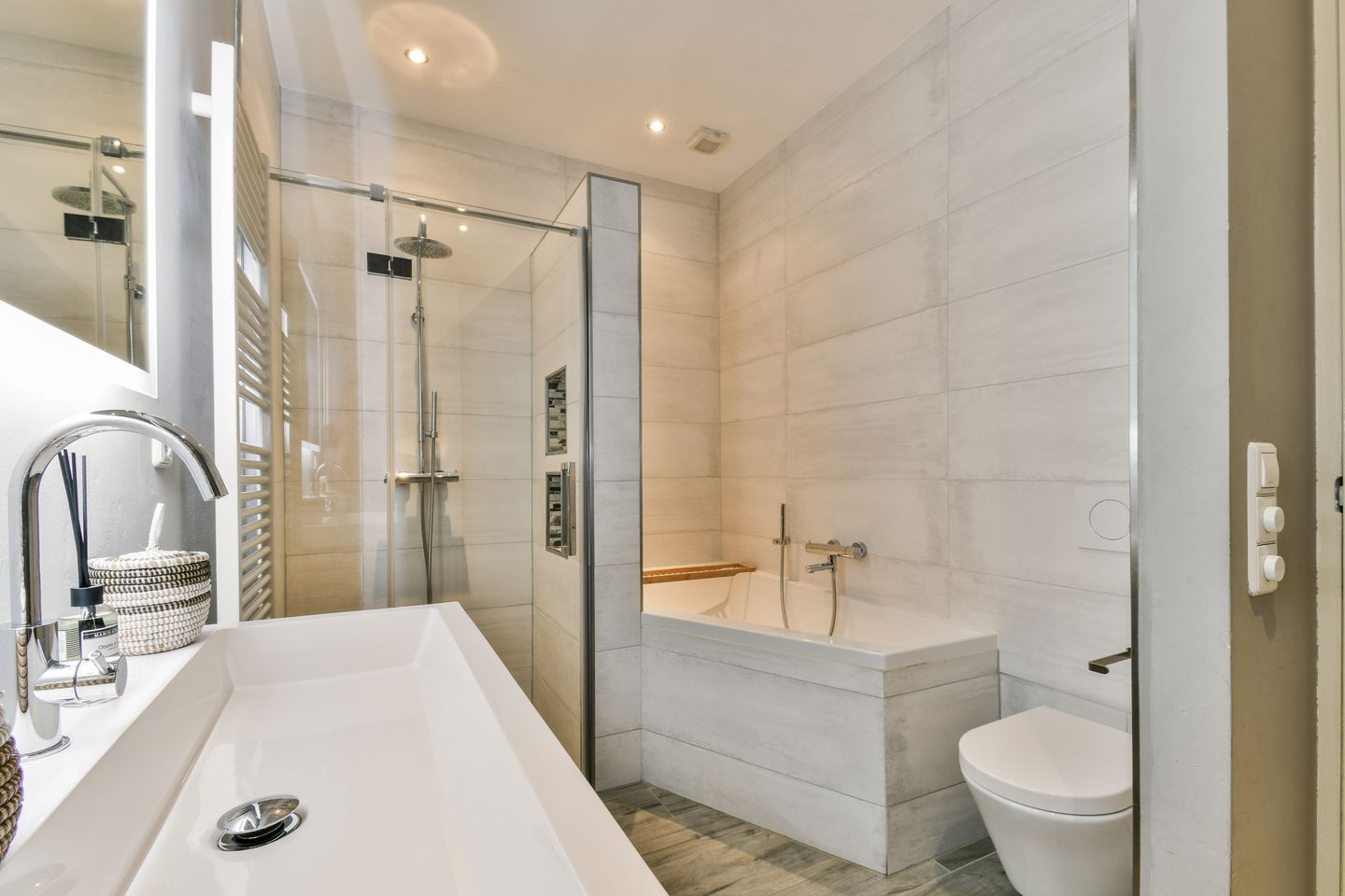 Foto 20 van Zandvoortselaan 140