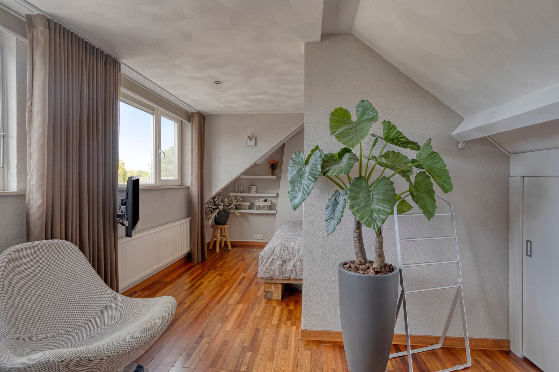 Foto 21 van Plesmanstraat 18