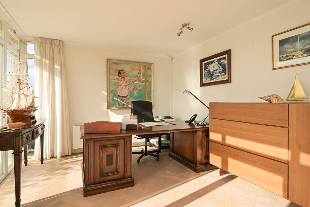 Photo 26 of Carnegielaan 56