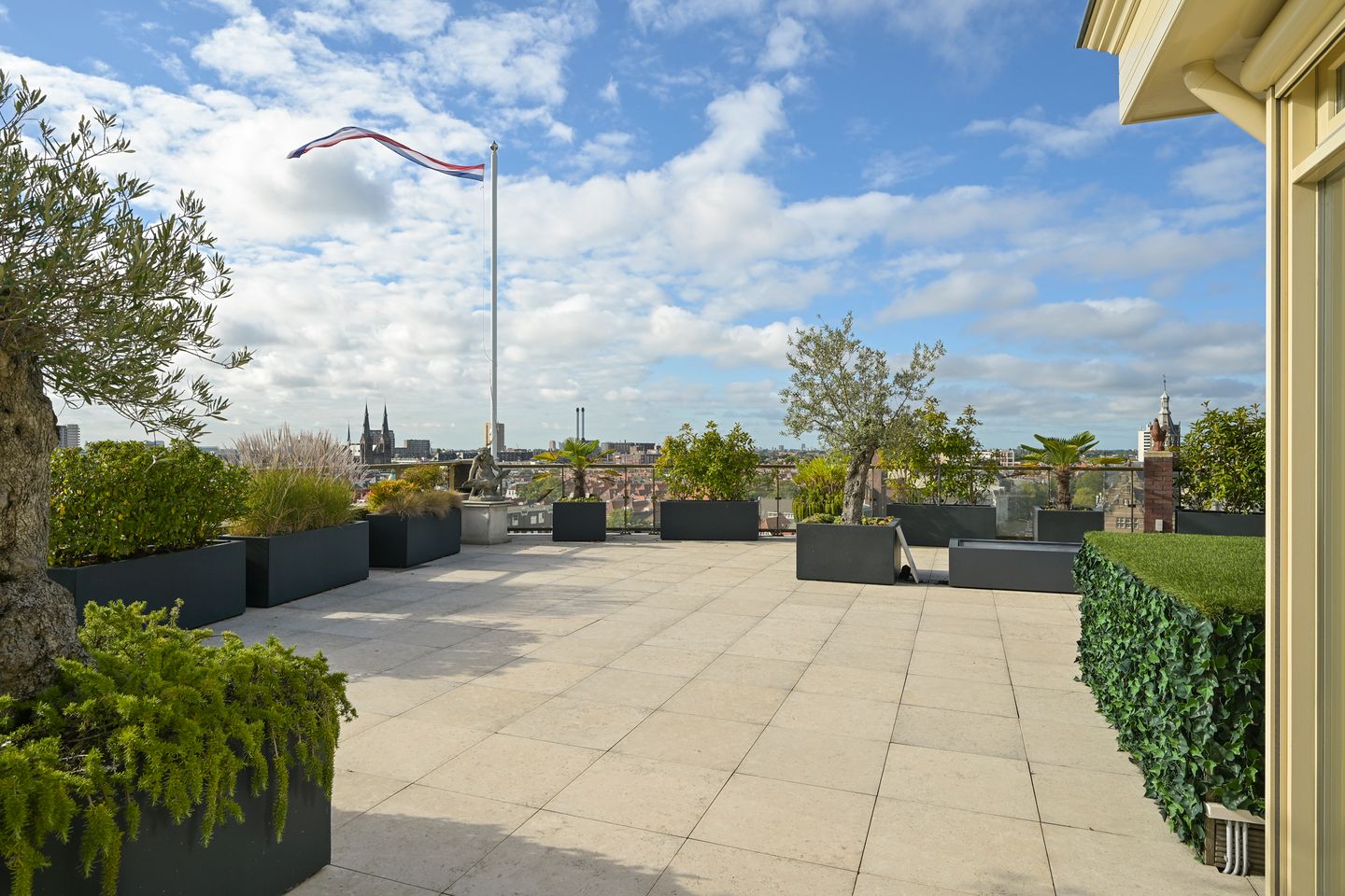 Photo 29 of Carnegielaan 56