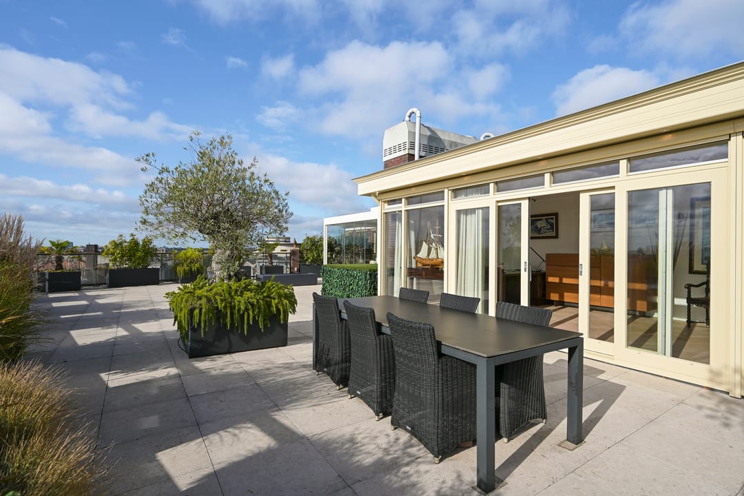 Photo 31 of Carnegielaan 56