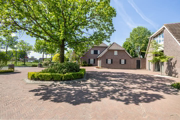 Photo 5 of Reibroekstraat 21