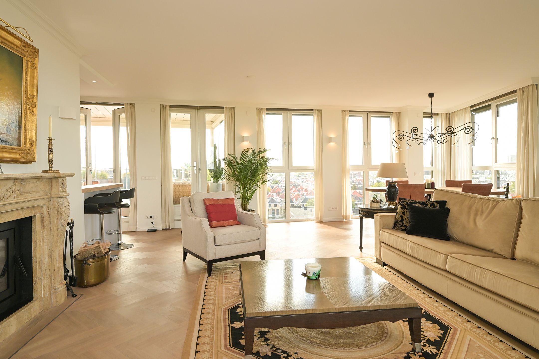 Photo 42 of Carnegielaan 56