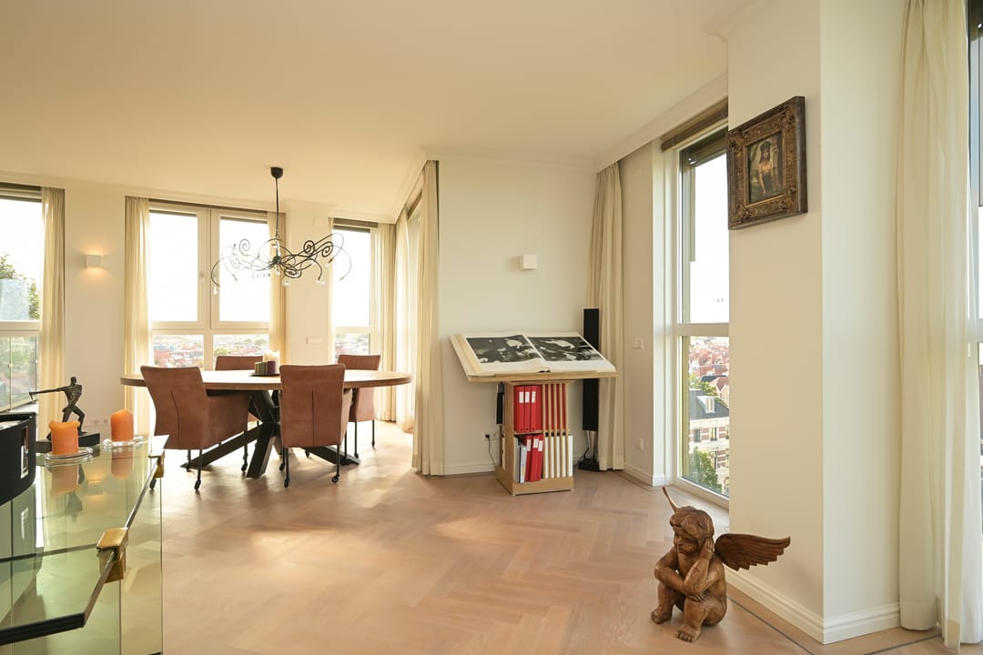 Photo 43 of Carnegielaan 56