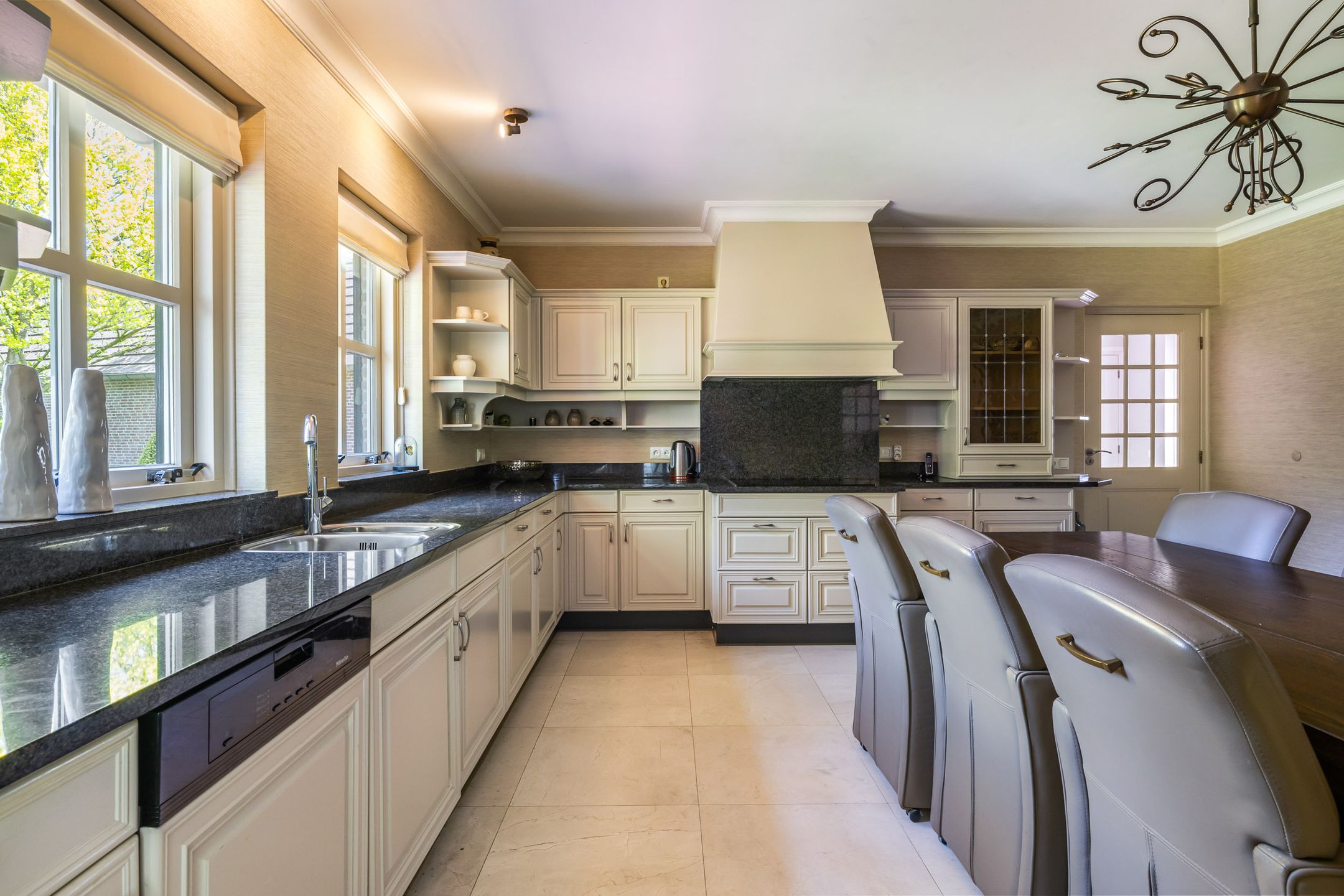 Foto 12 van Reibroekstraat 21