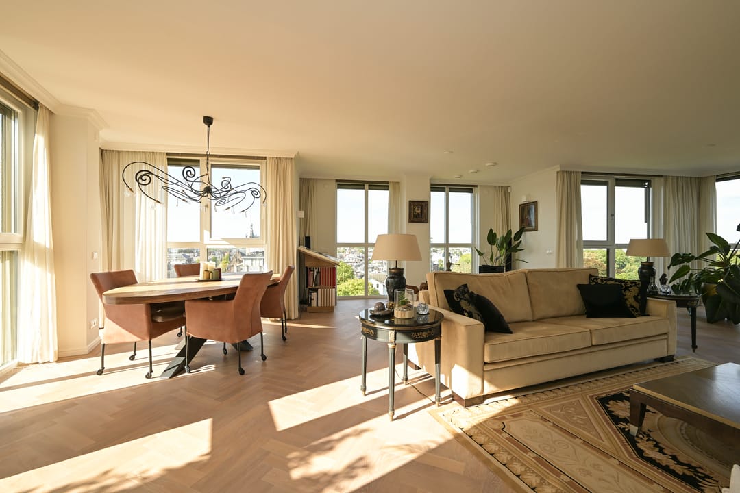 Photo 46 of Carnegielaan 56