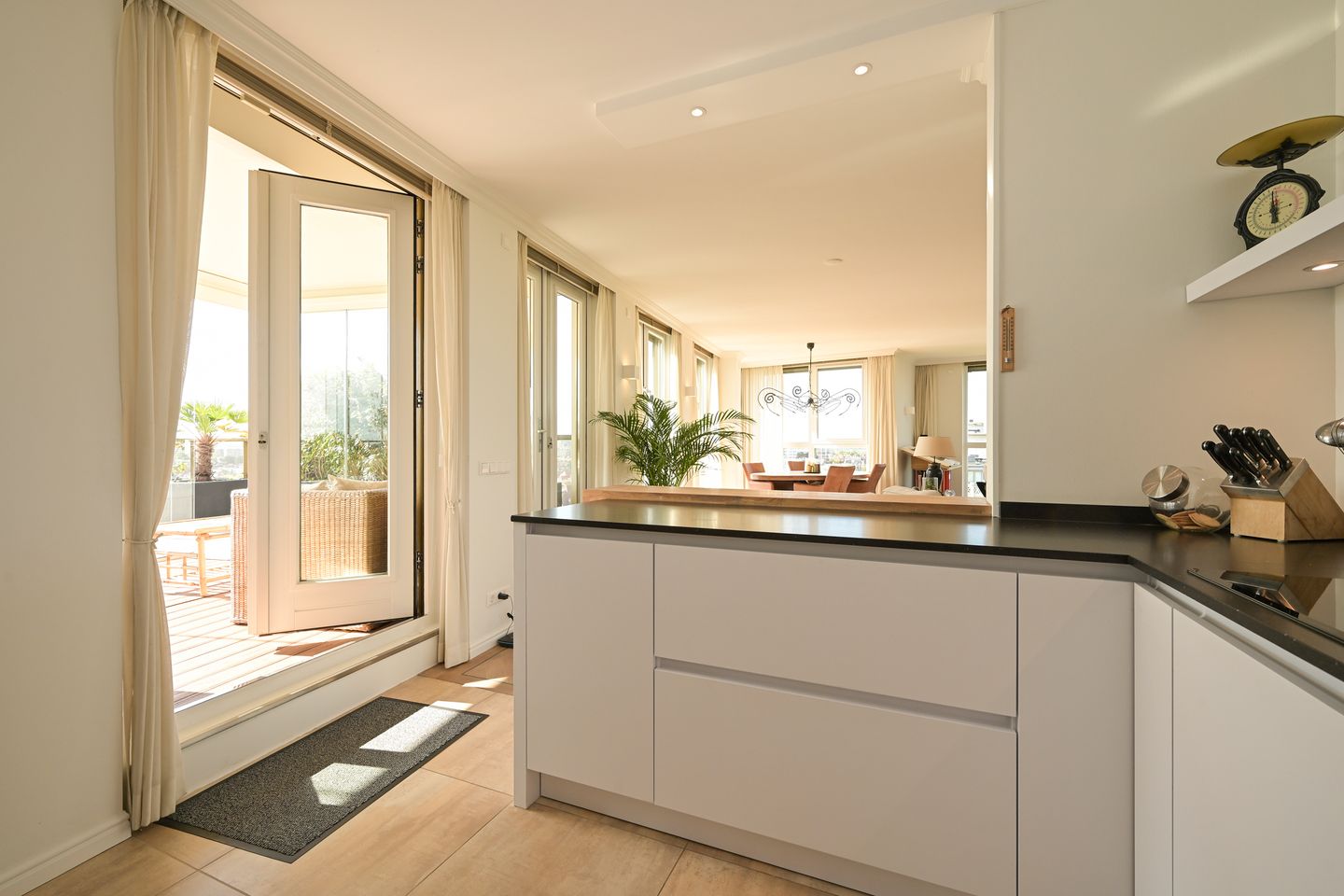 Photo 49 of Carnegielaan 56