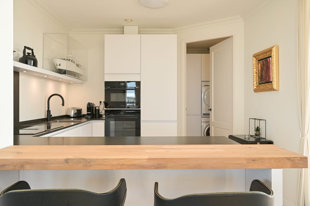 Photo 52 of Carnegielaan 56