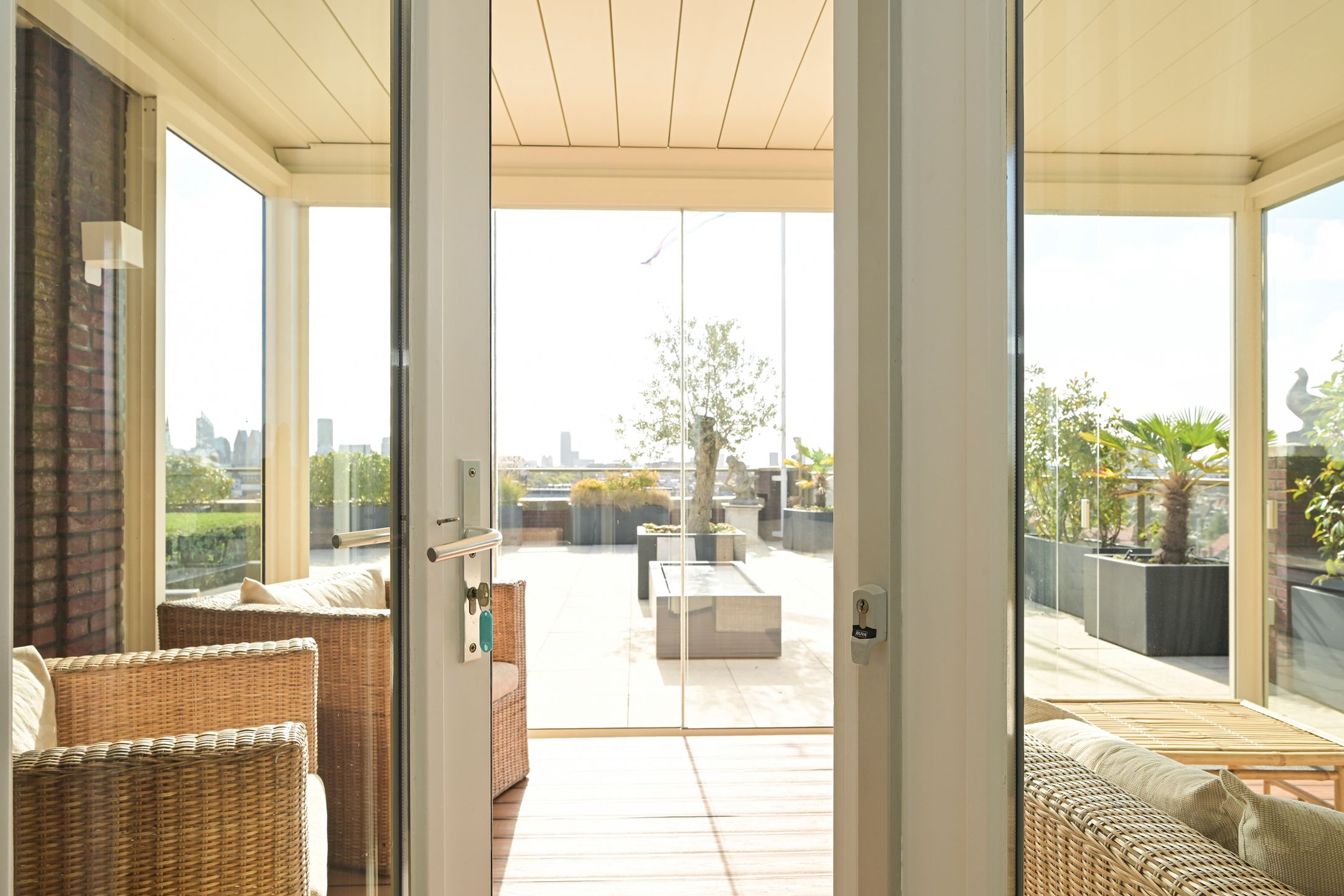 Photo 54 of Carnegielaan 56