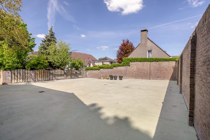 Photo 48 of Reibroekstraat 21