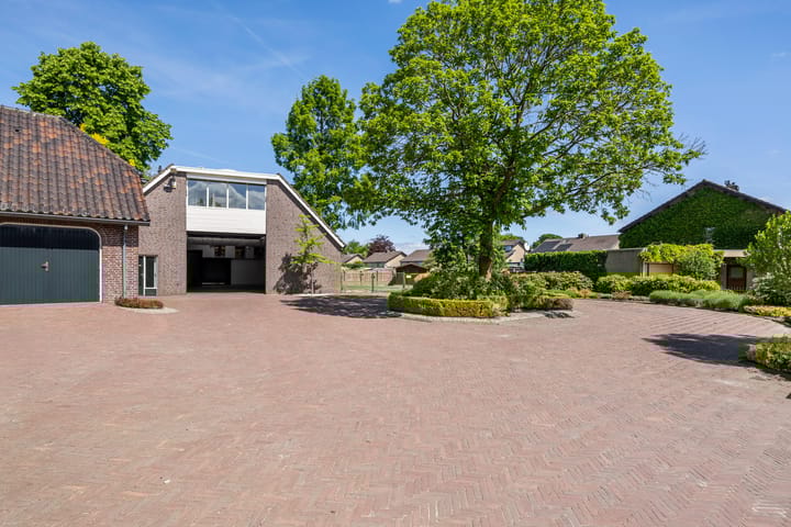 Photo 51 of Reibroekstraat 21