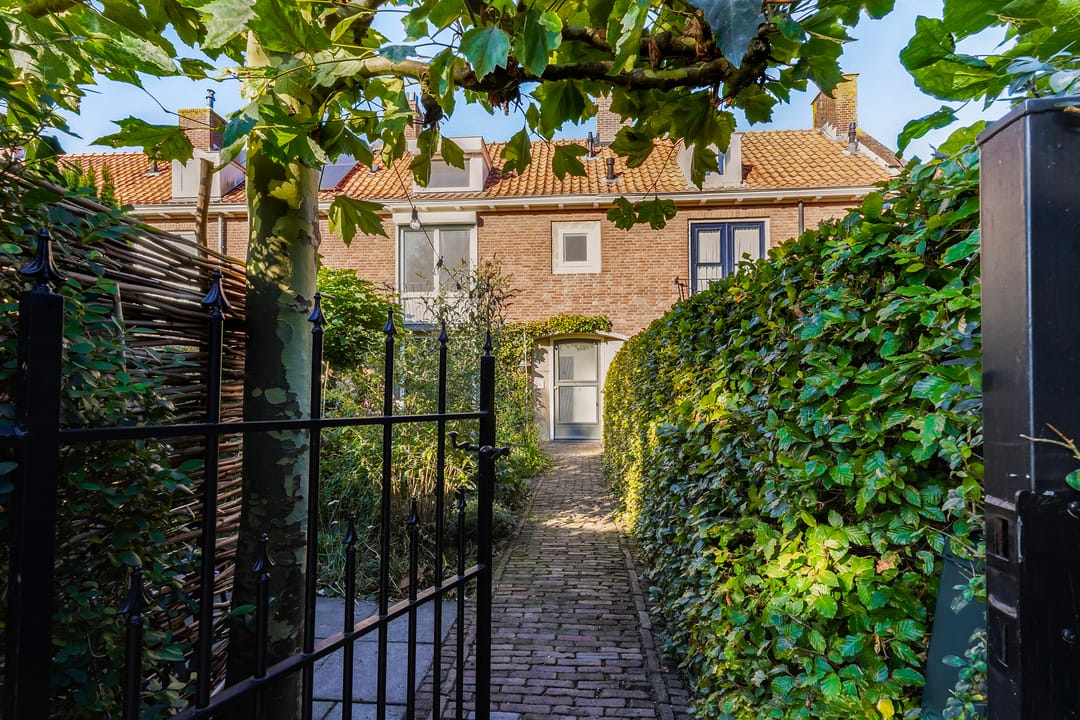 Photo 1 of van Assendelftstraat 38