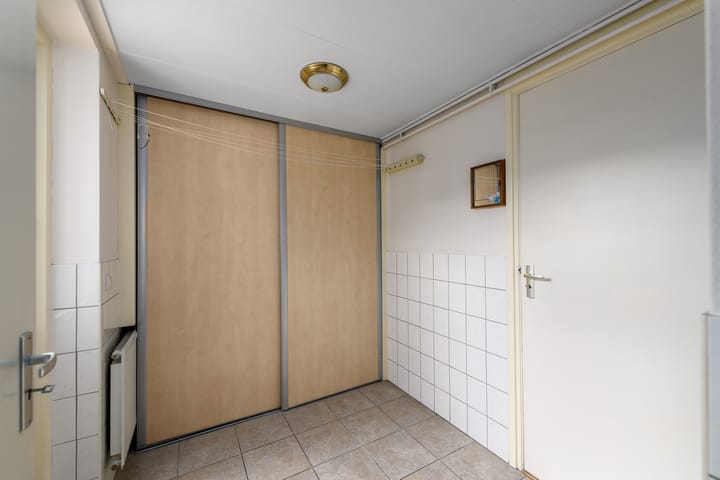 Foto 15 van Esdoornstraat 2