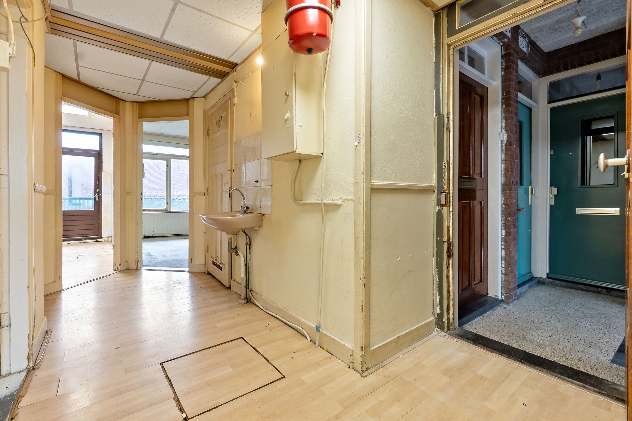 Photo 6 of Schalk Burgerstraat 361