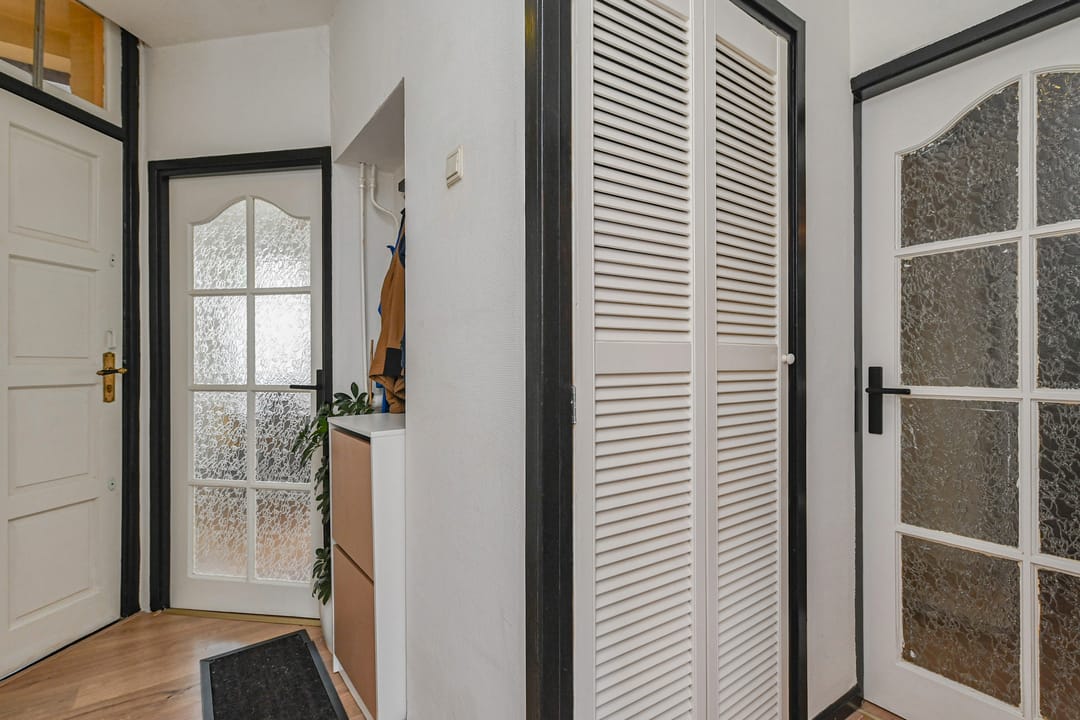 Photo 8 of Escamplaan 101