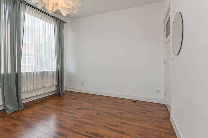 Foto 32 van Mient 405