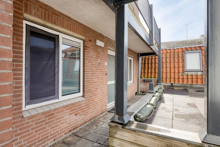 Foto 8 van Westerstraat 114