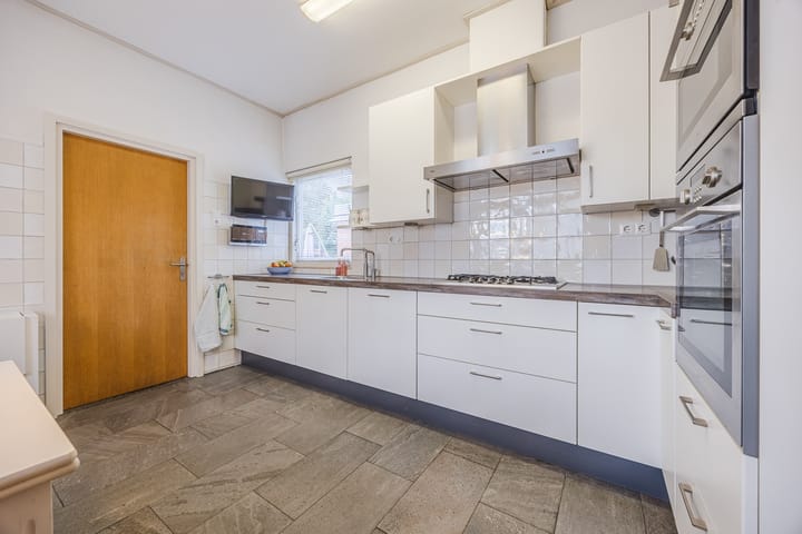 Foto 11 van Wouwsestraatweg 52