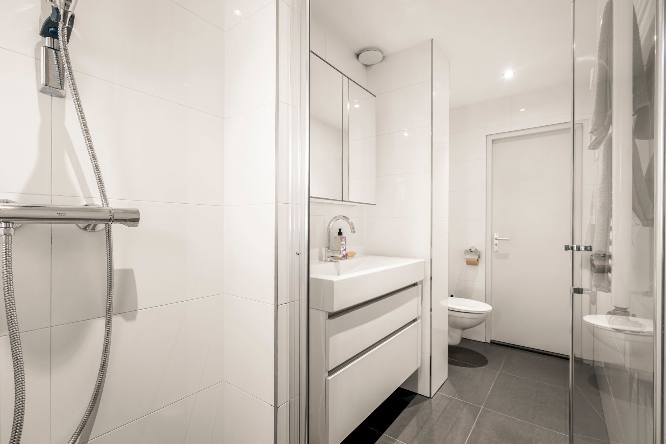 Photo 27 of Camera Obscuralaan 324