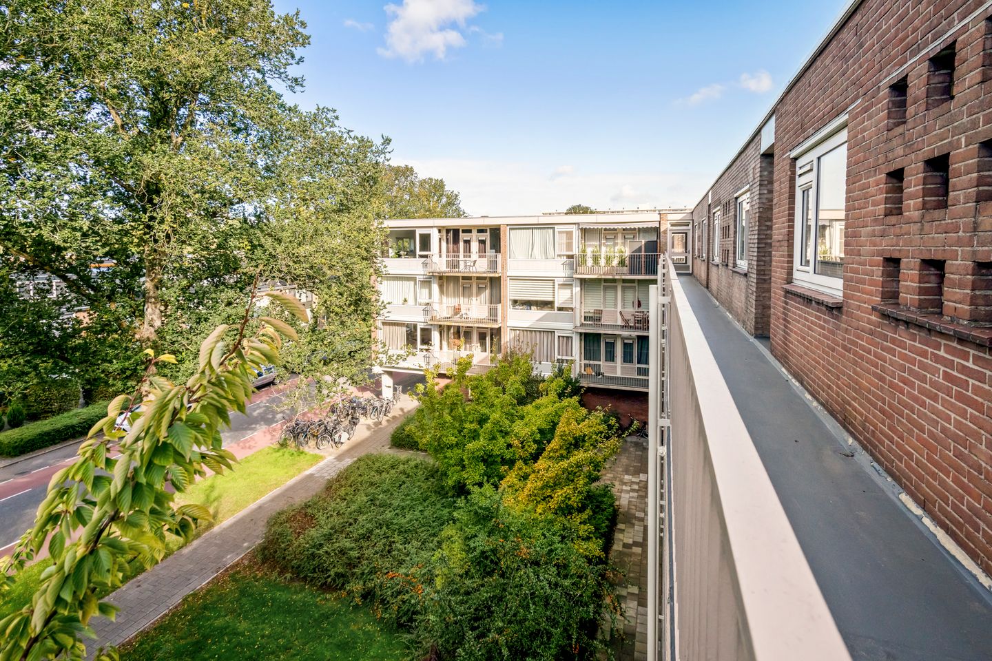 Photo 34 of Camera Obscuralaan 324