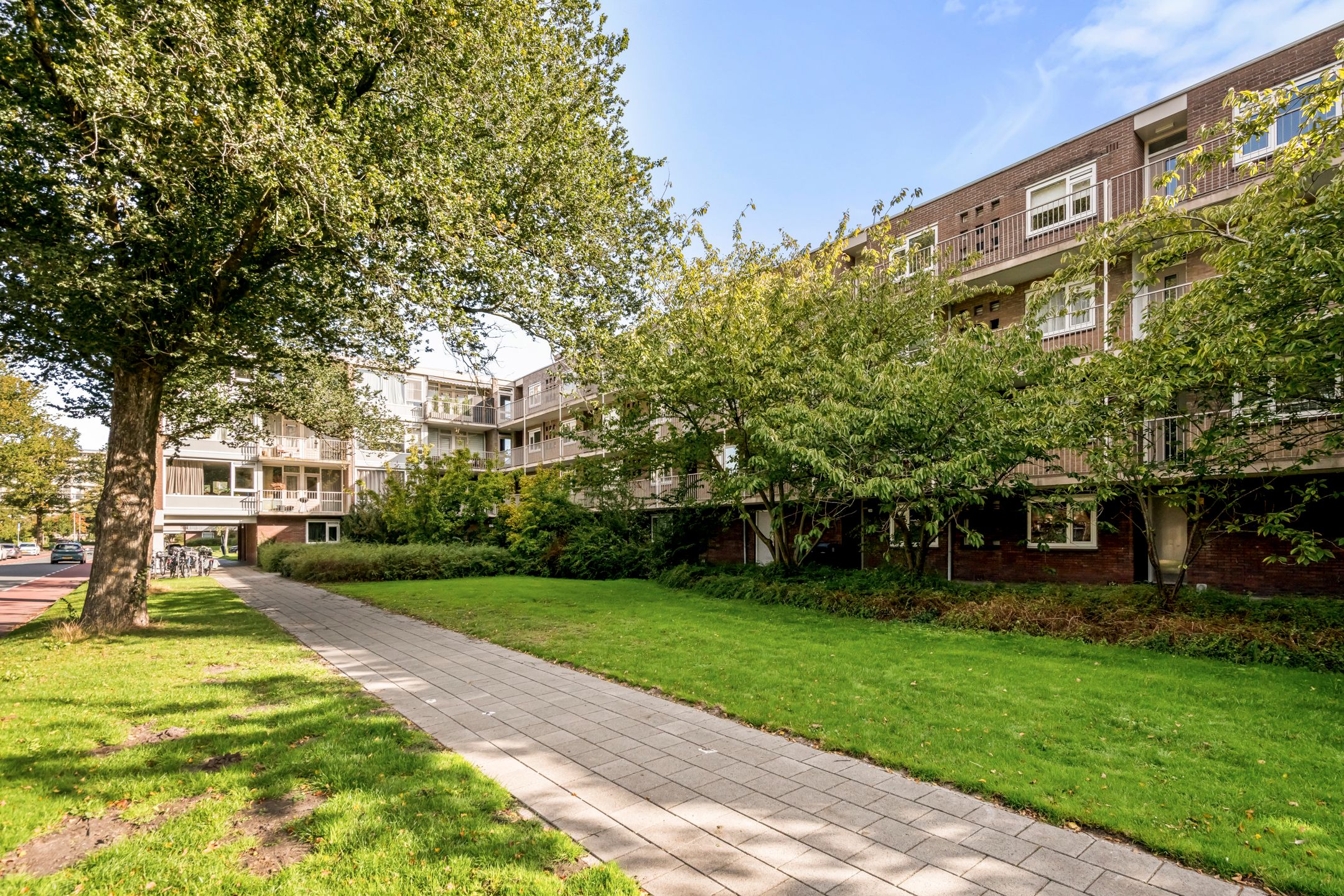 Photo 36 of Camera Obscuralaan 324