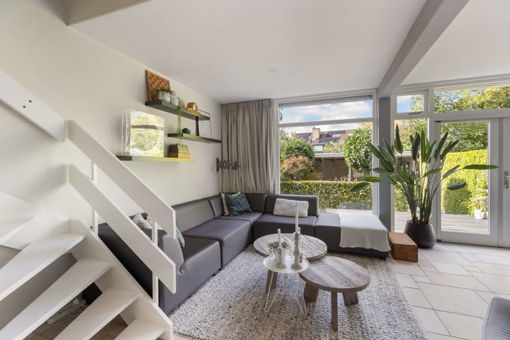 Foto 5 van Pluim-es 48