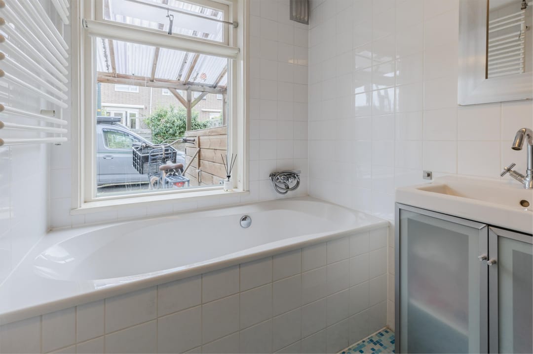 Foto 13 van Madeliefstraat 15