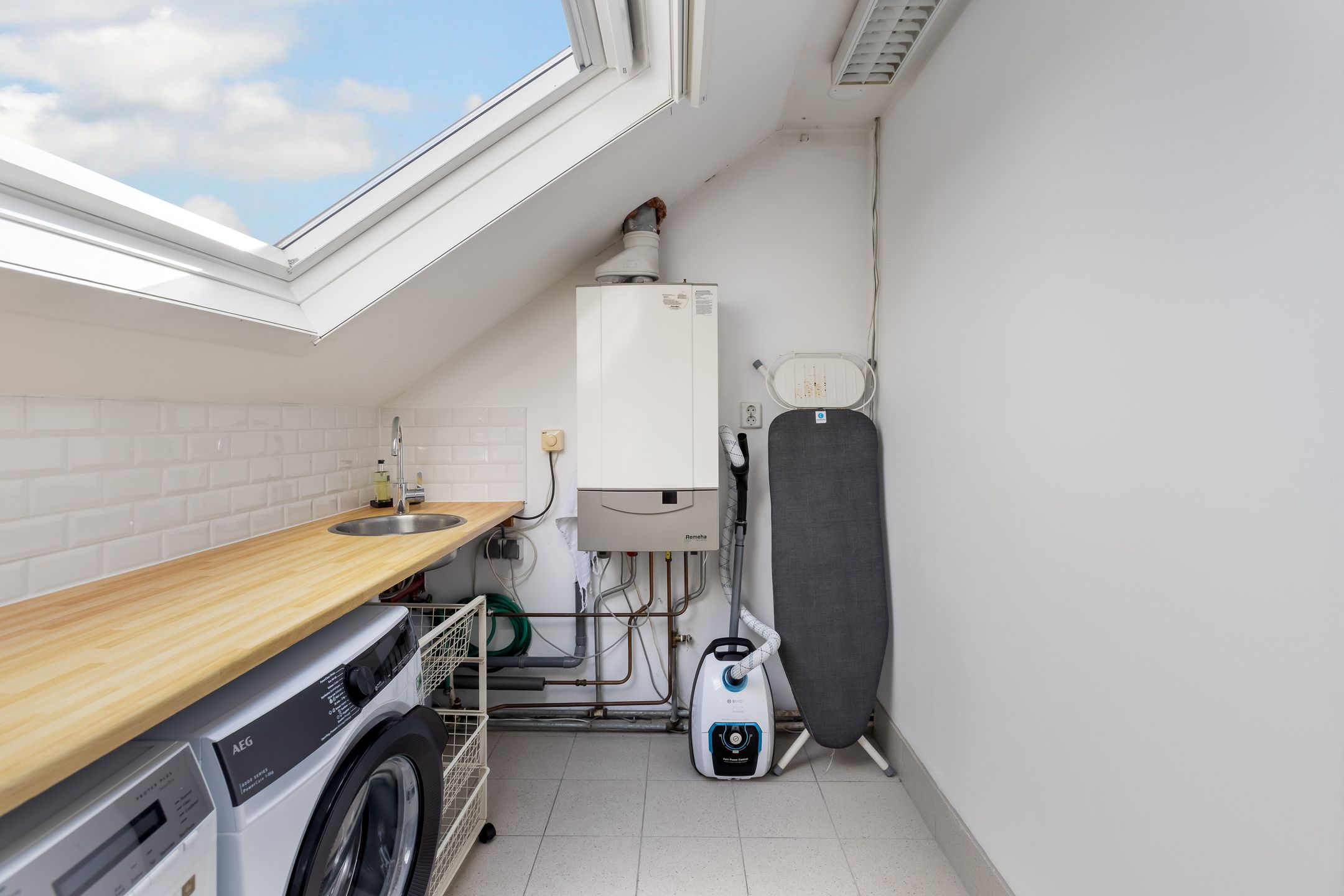 Foto 39 van Pluim-es 48