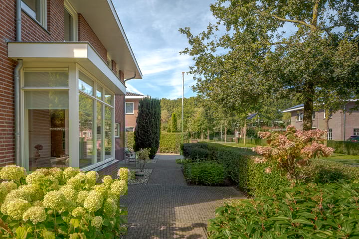 Photo 52 of Hennie Mateboerstraat 1