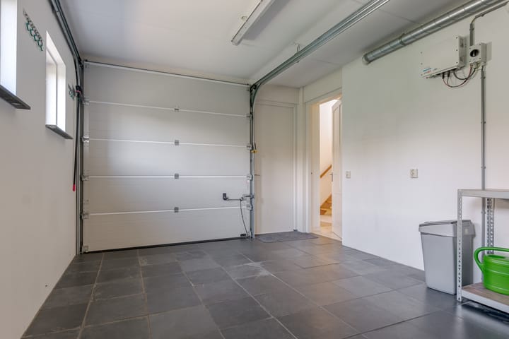 Photo 68 of Hennie Mateboerstraat 1