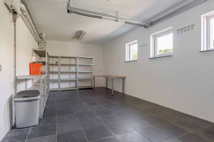 Photo 69 of Hennie Mateboerstraat 1