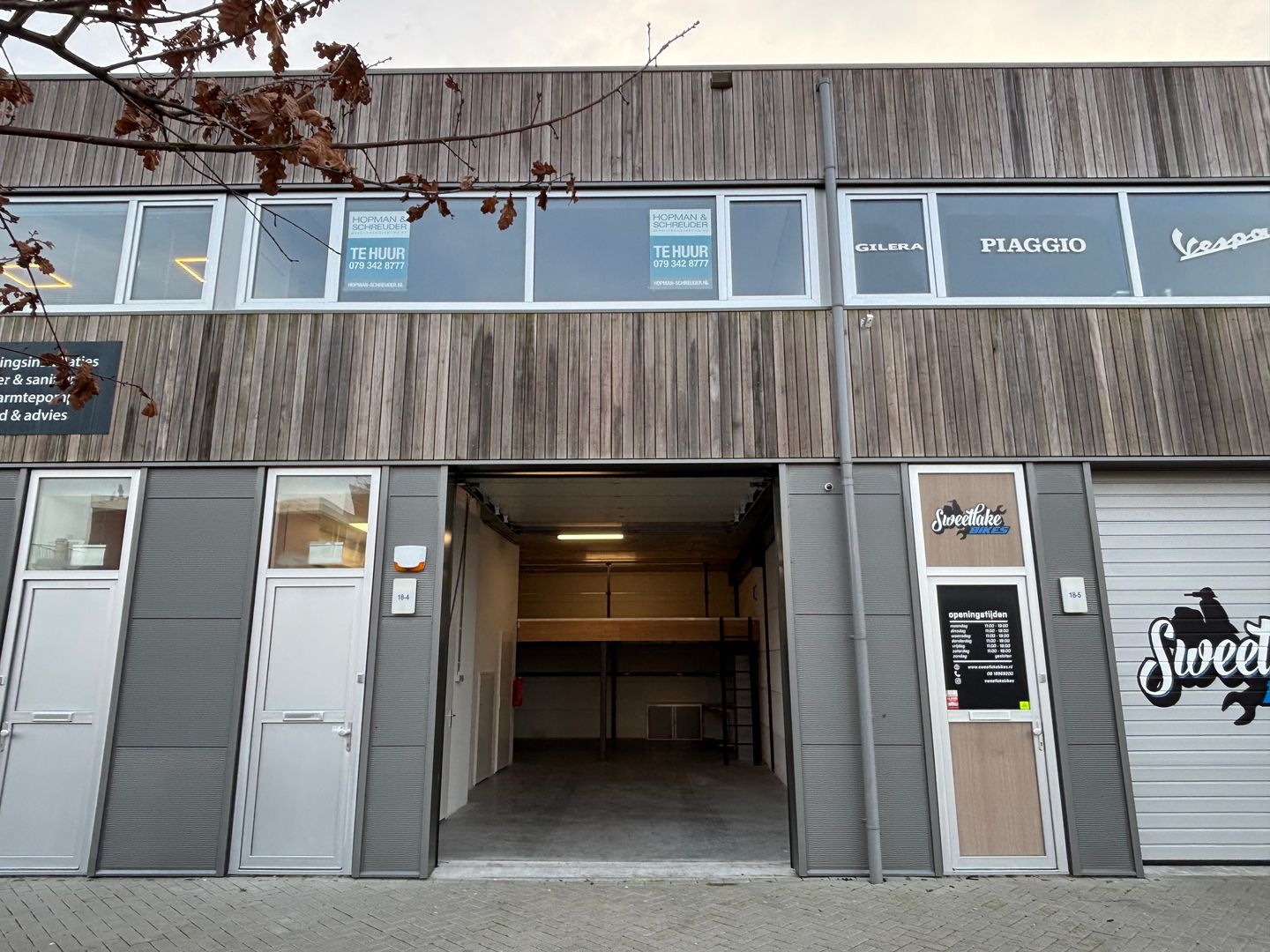 Bekijk foto 2 van Rokkeveenseweg 18-4