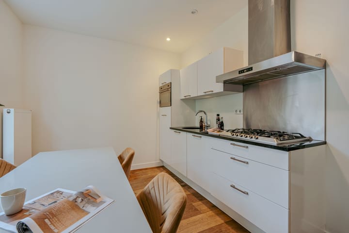 Foto 12 van Cornelis Trooststraat 20-3