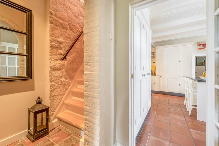 Photo 38 of Raadhuisstraat 46