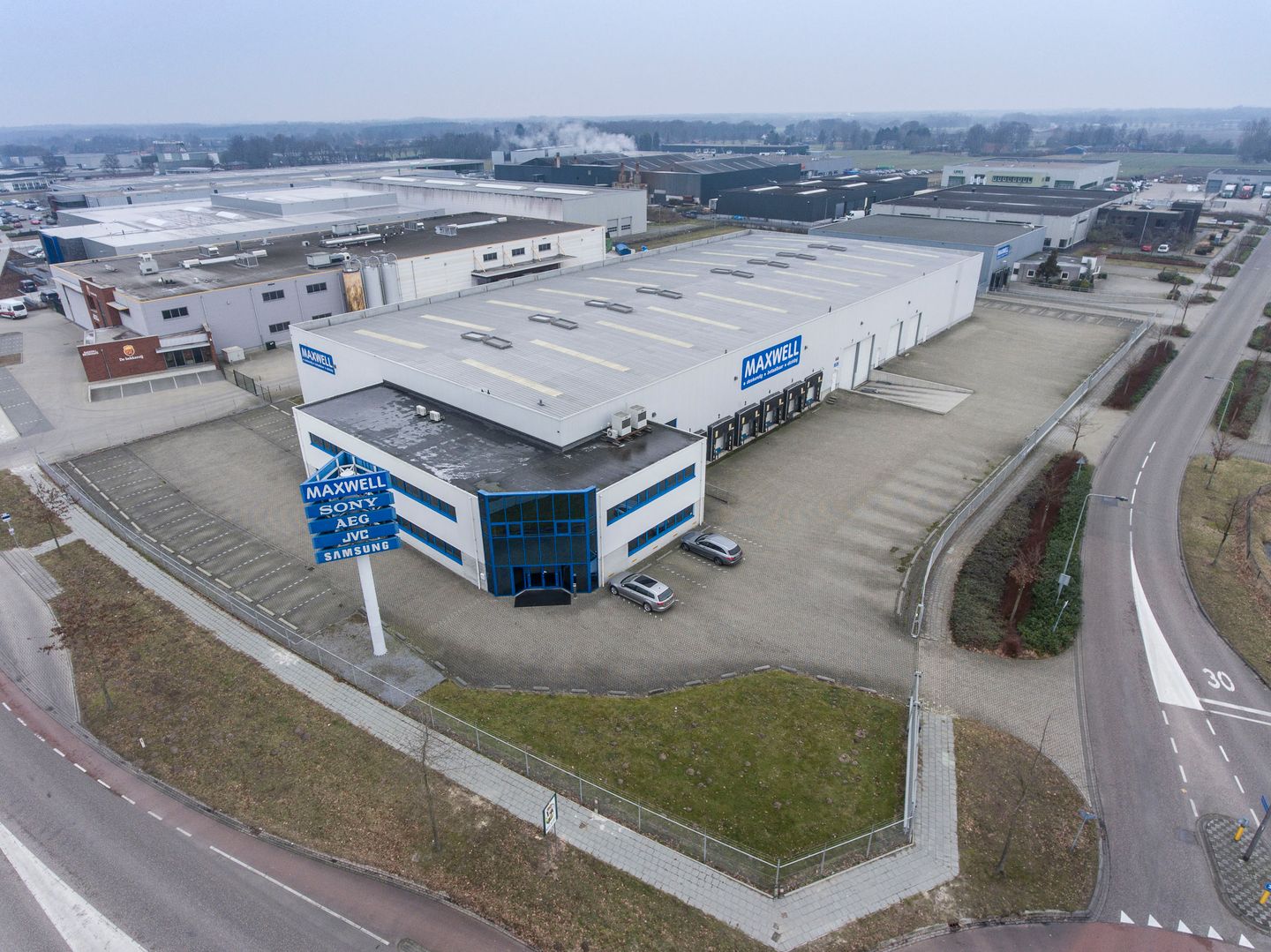 Bekijk foto 2 van Maasbreeseweg 27