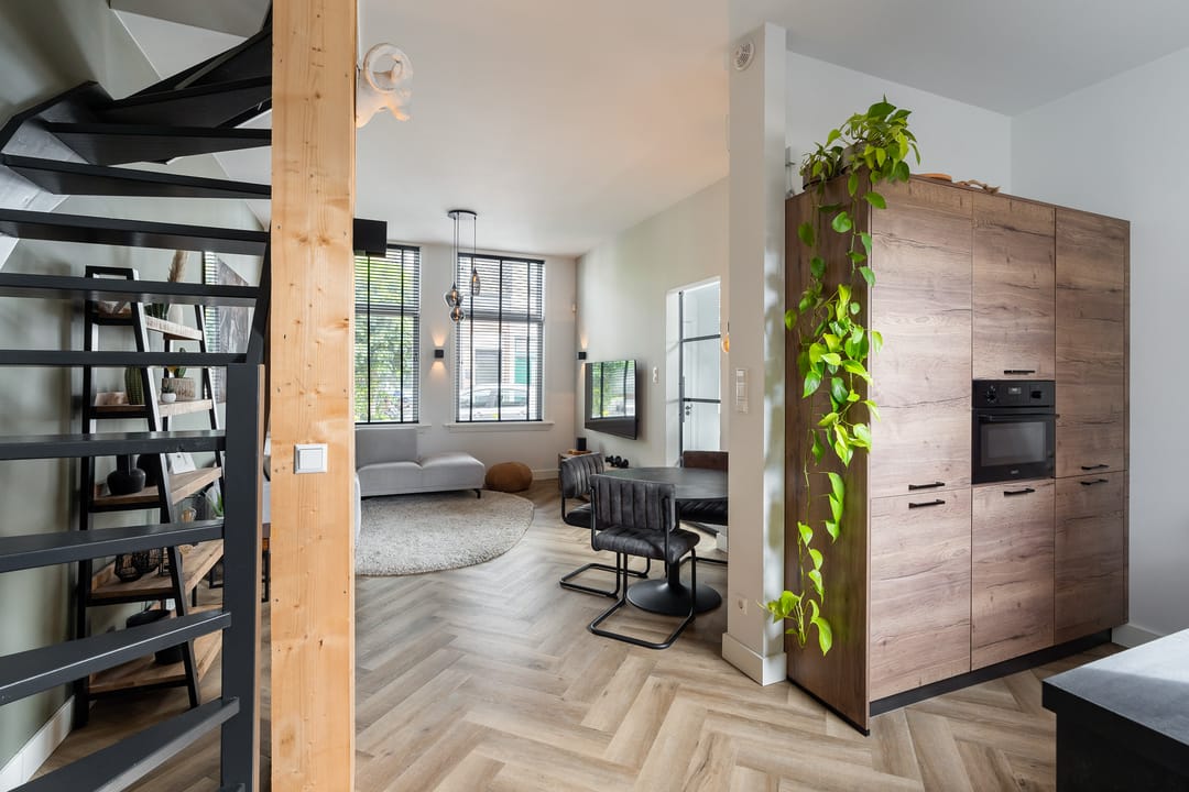 Photo 11 of Anthonie Camerlingstraat 35