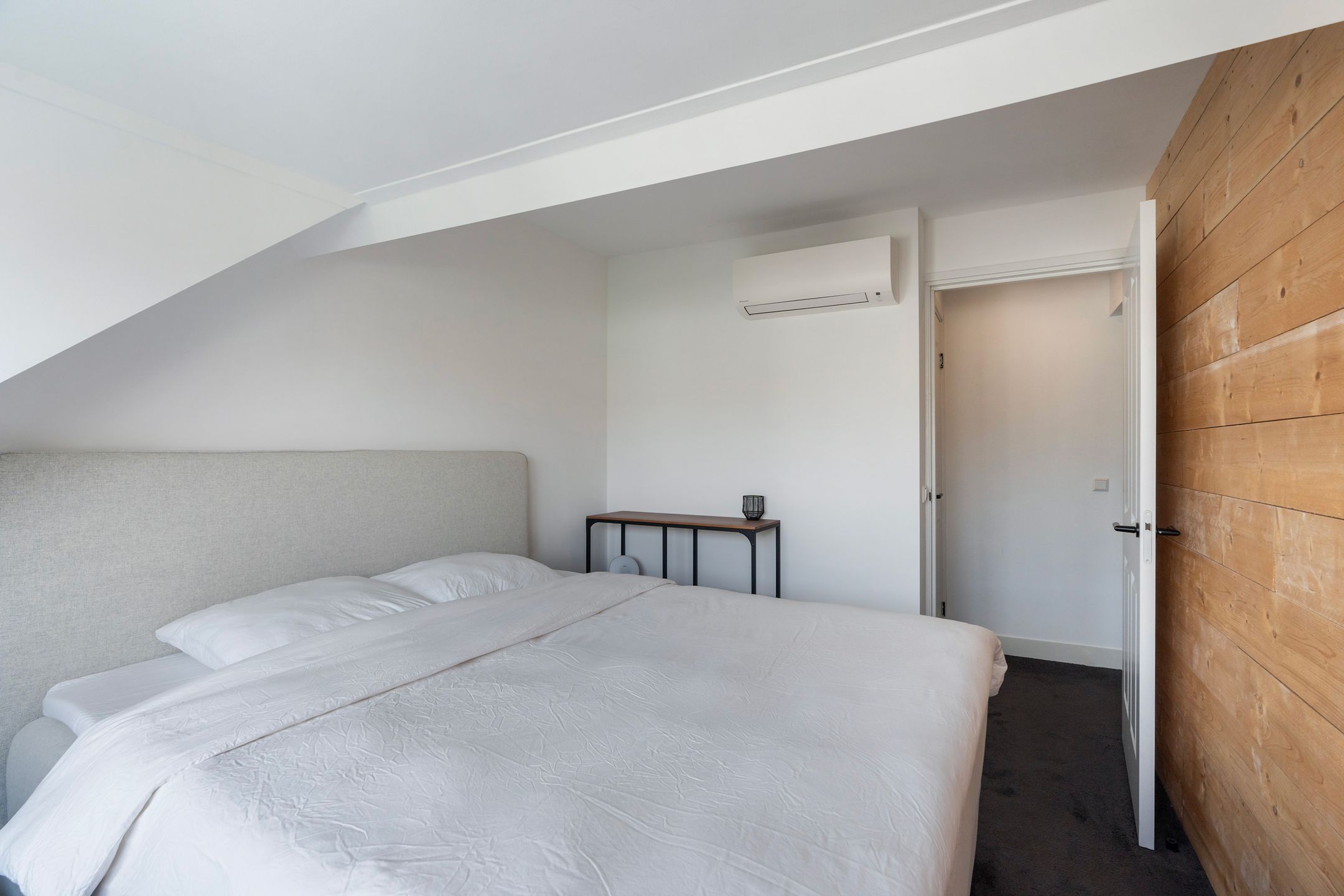 Photo 18 of Anthonie Camerlingstraat 35