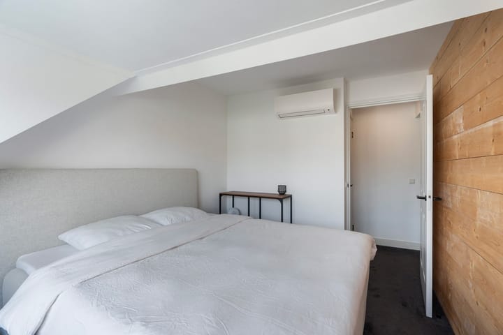 Photo 18 of Anthonie Camerlingstraat 35