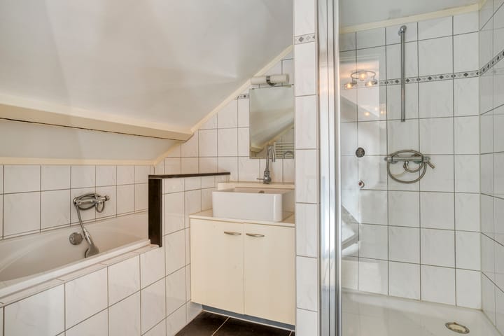 Foto 31 van Pieter Latensteinstraat 35