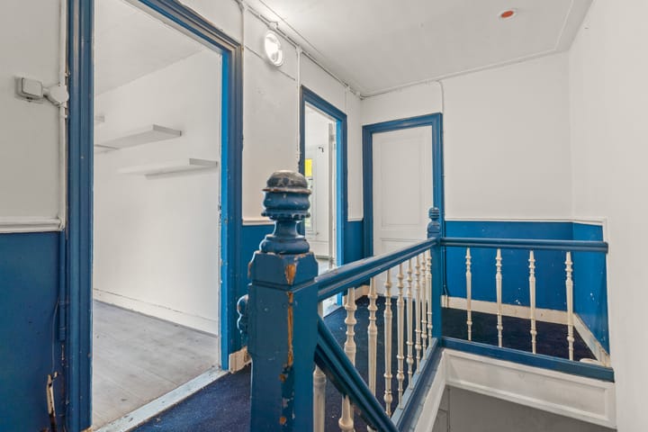 Photo 27 of Paulstraat 107