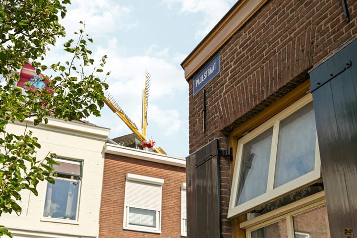 Photo 30 of Paulstraat 107