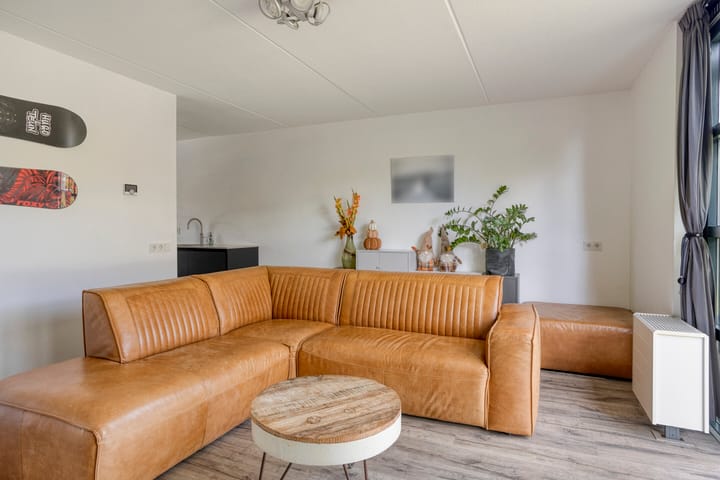 Photo 8 of Valeriaanstraat 18