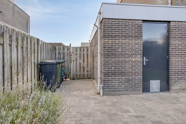 Photo 39 of Valeriaanstraat 18