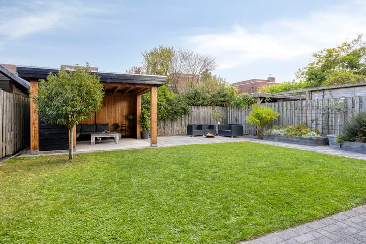 Photo 40 of Valeriaanstraat 18