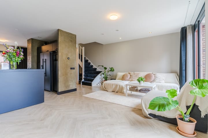 Foto 3 van Leliënhuyze 10