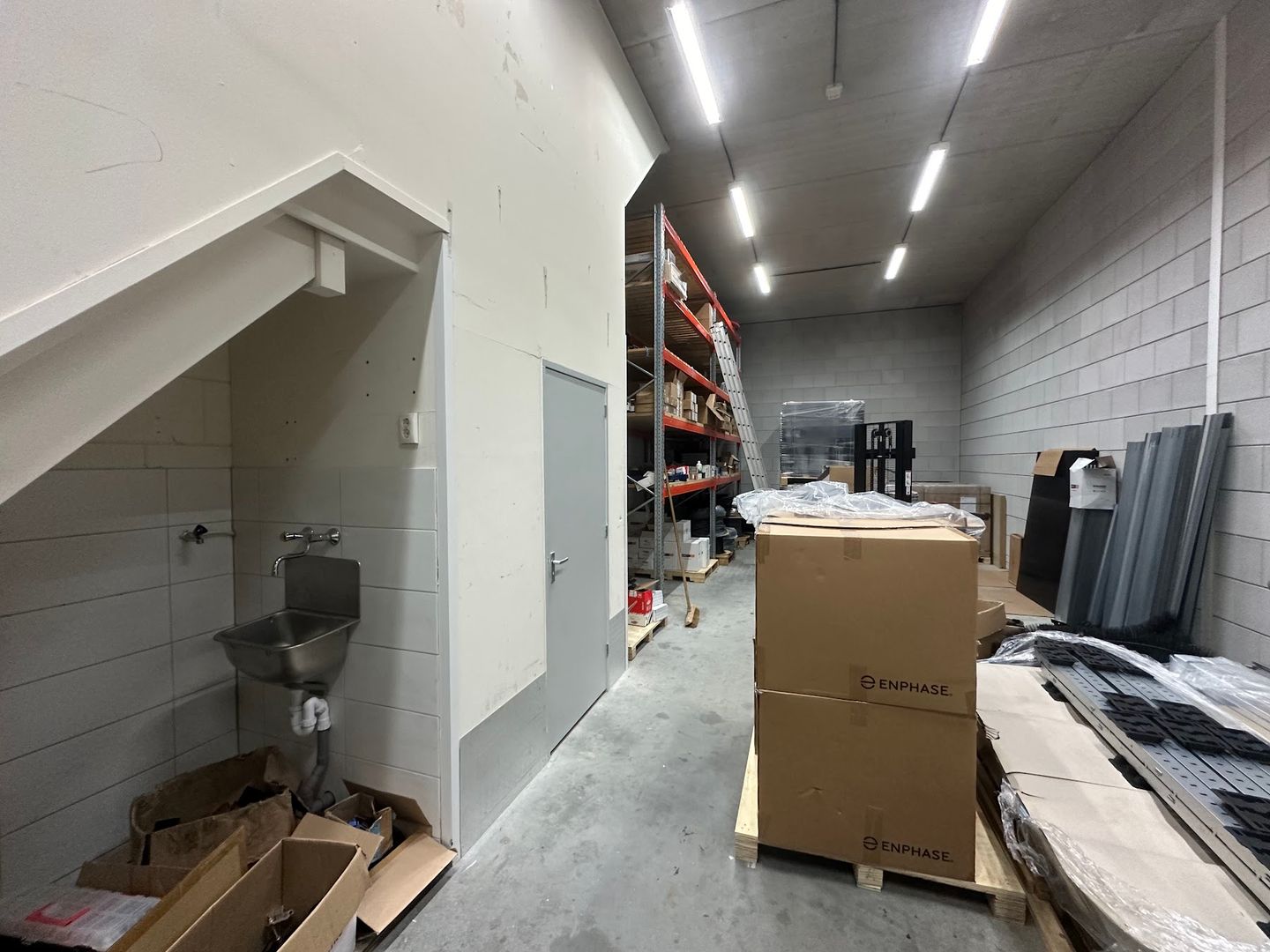 Bekijk foto 3 van Van 't Hoffstraat 77
