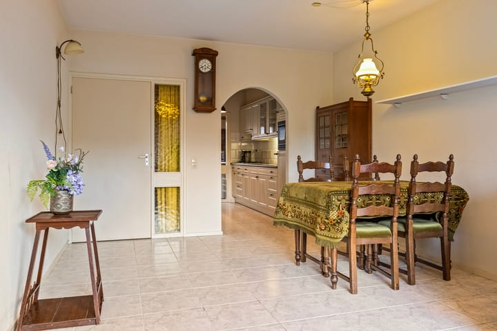 Foto 12 van Molengraaf 17