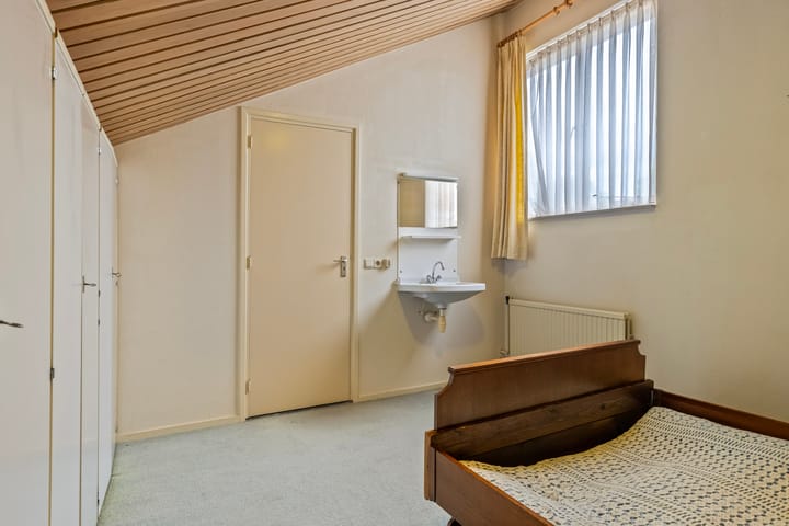 Foto 23 van Molengraaf 17