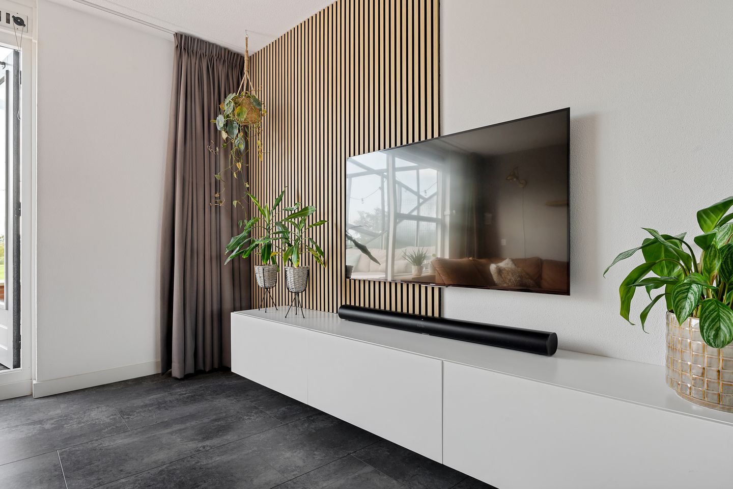 Photo 10 of Scheldestraat 64