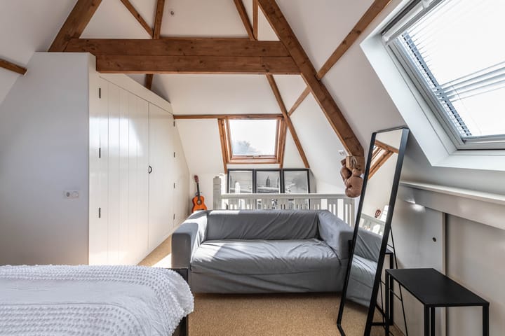 Photo 35 of Pieter de Hooghstraat 11